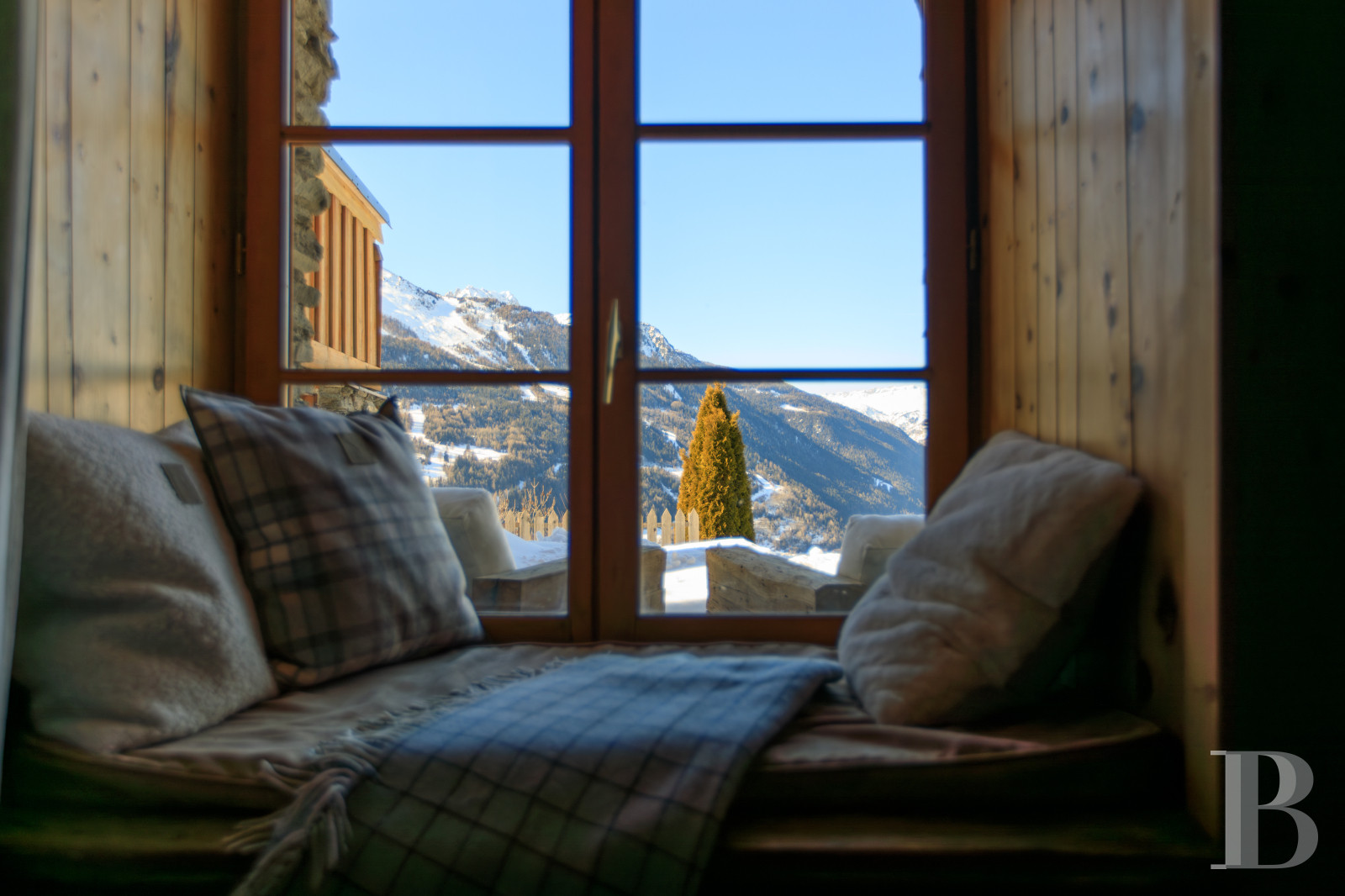 A large traditional, carefully renovated chalet in a hamlet in the Tarentaise valley in Savoie - photo  n°29